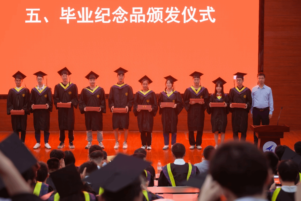 图片5.png 图片5.png