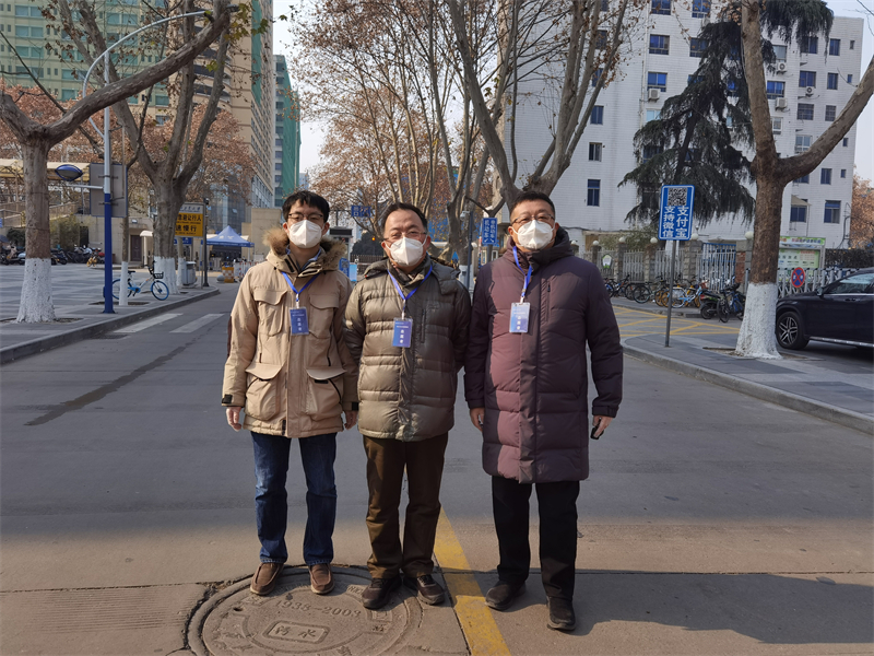 李张晨.jpg