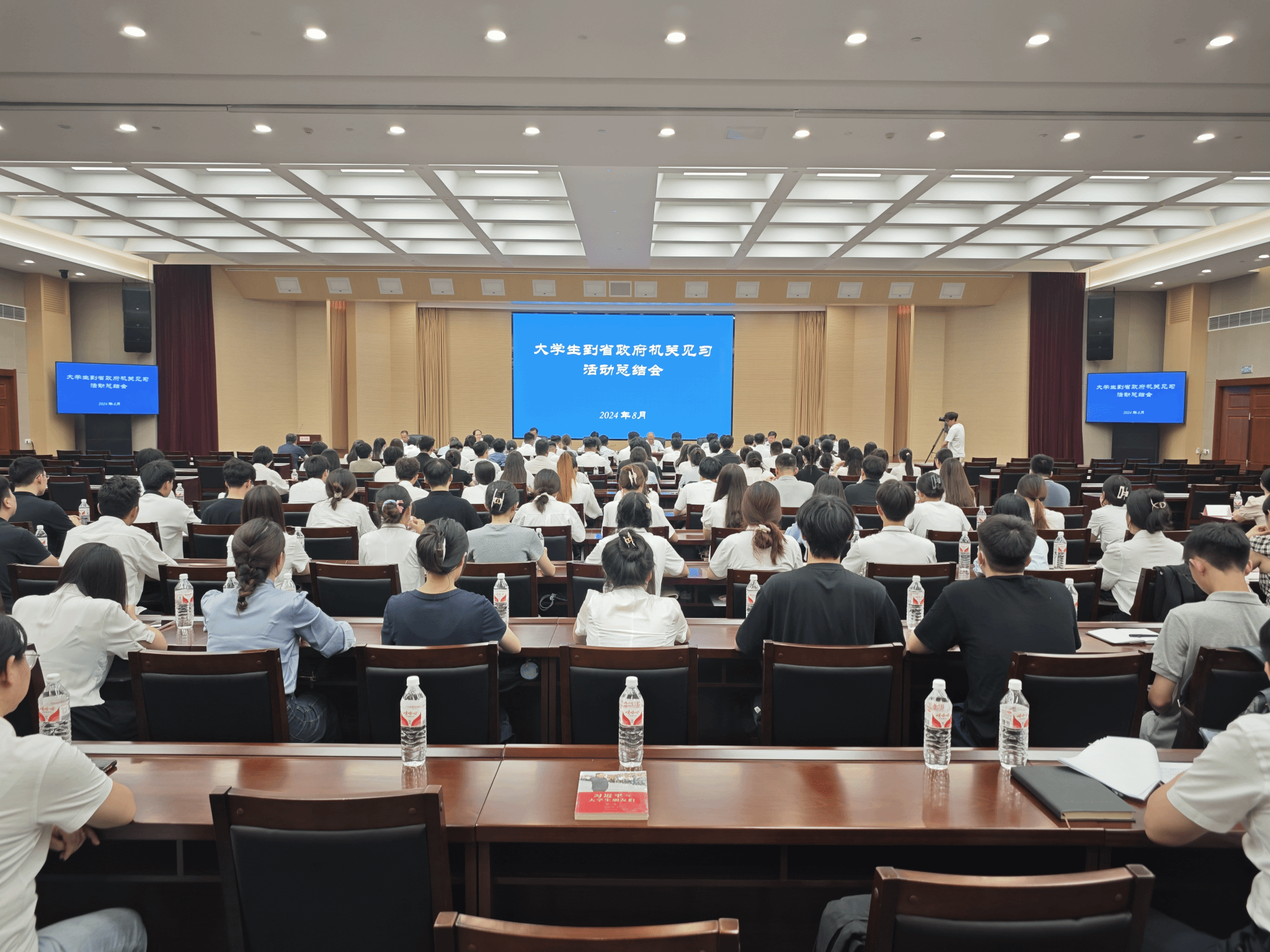 图1.png
