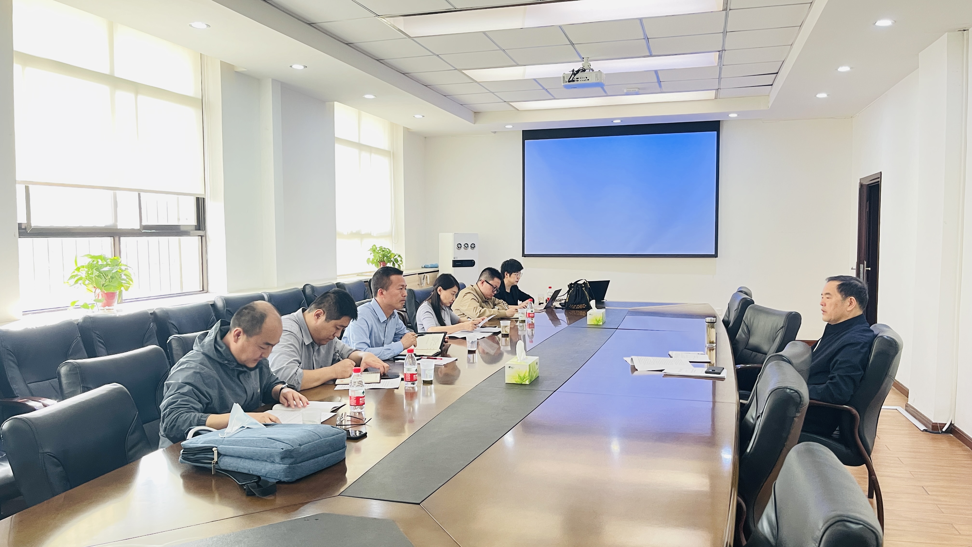 （照片）校领导赴马院调研新学期工作.jpg