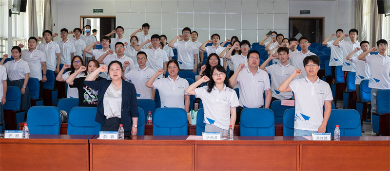 图片5(宣誓).jpg