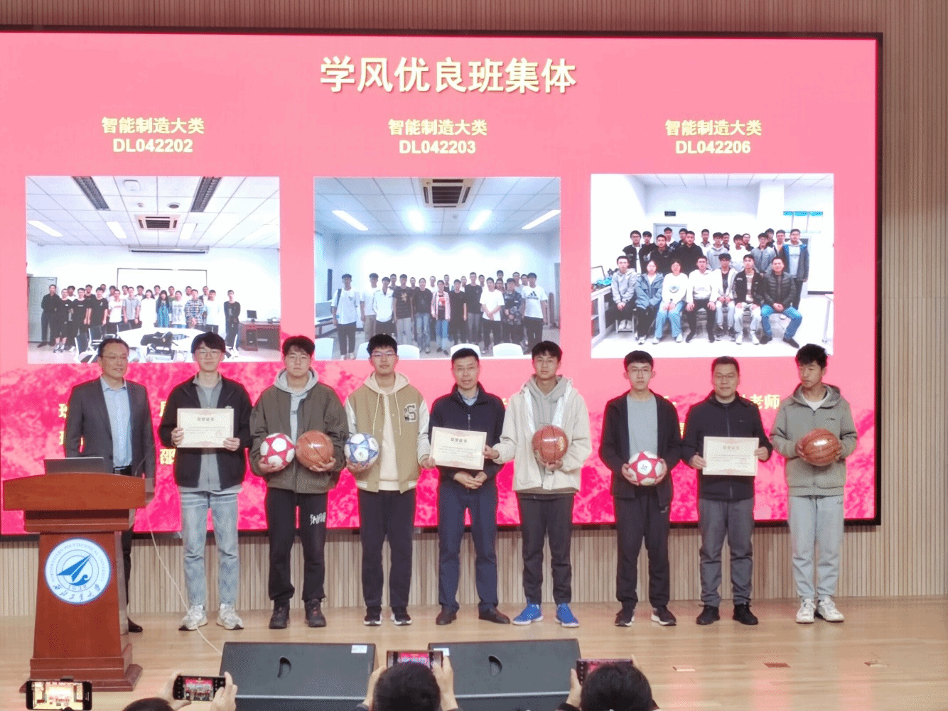 图片18.png 图片18.png