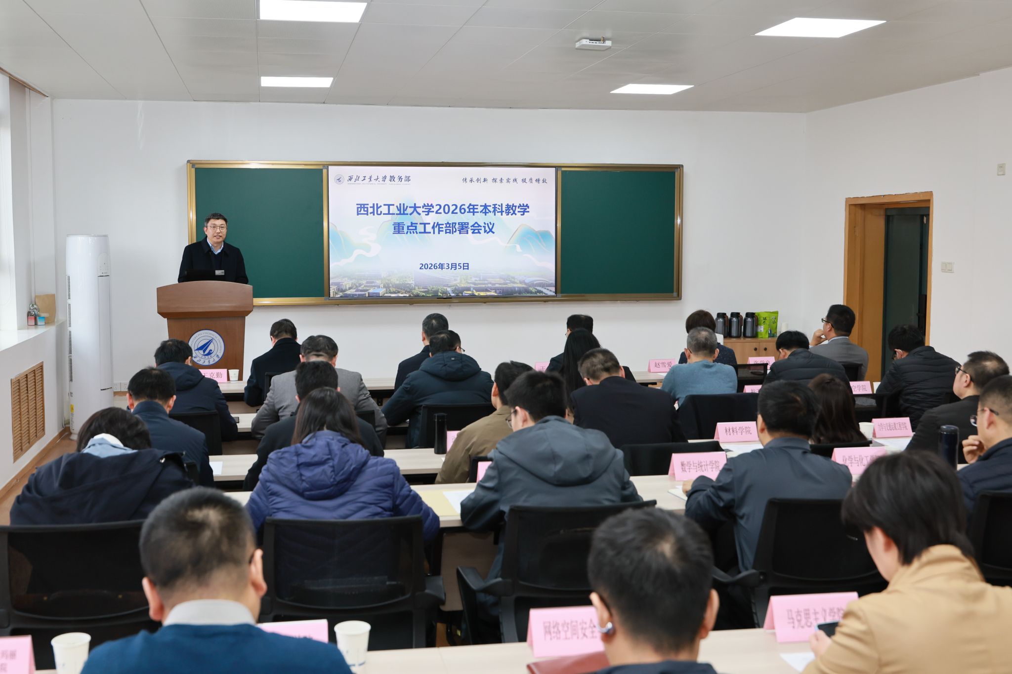 IMGL4983.JPG IMGL4983.JPG