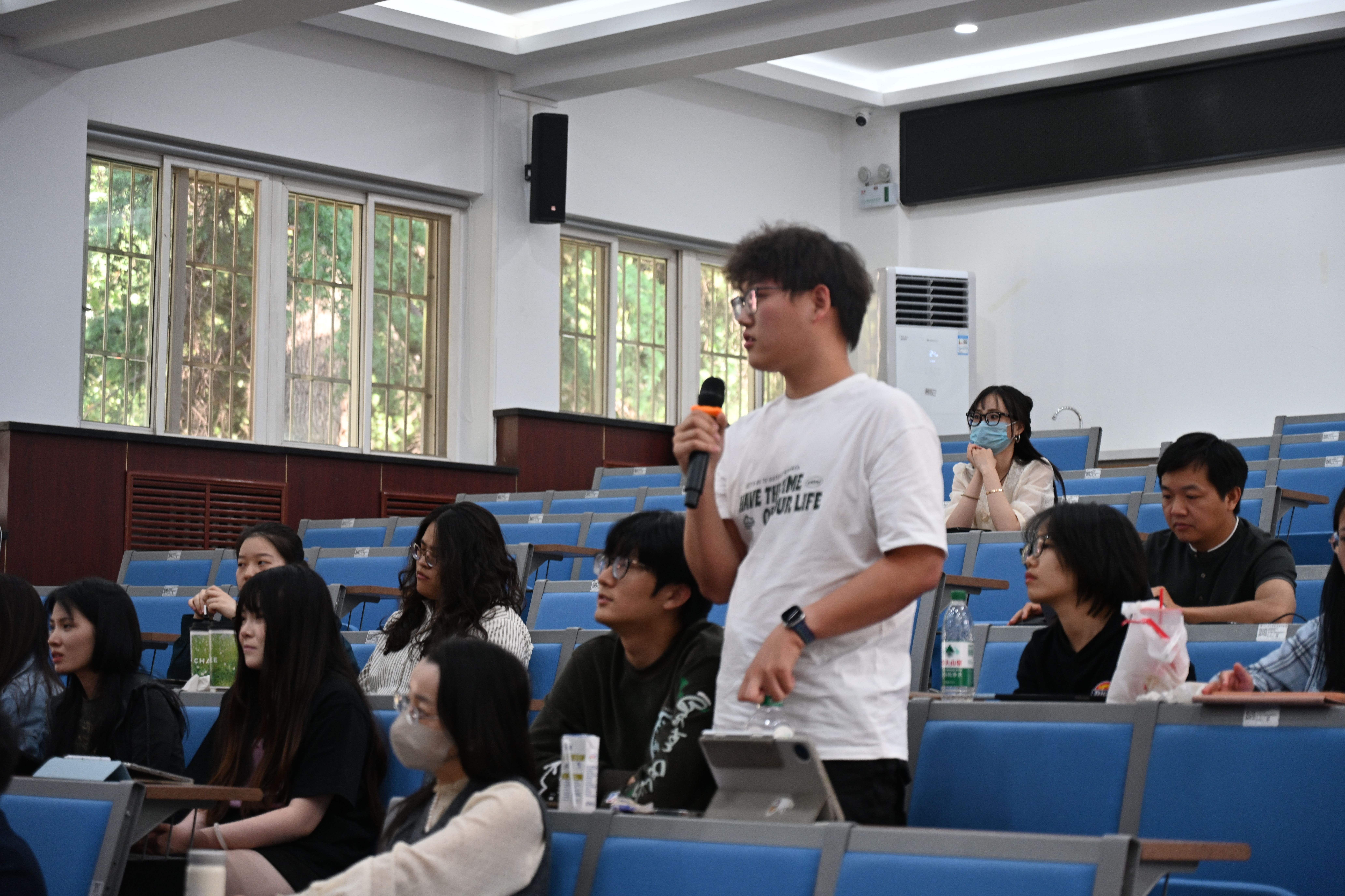 提问.jpg 提问.jpg