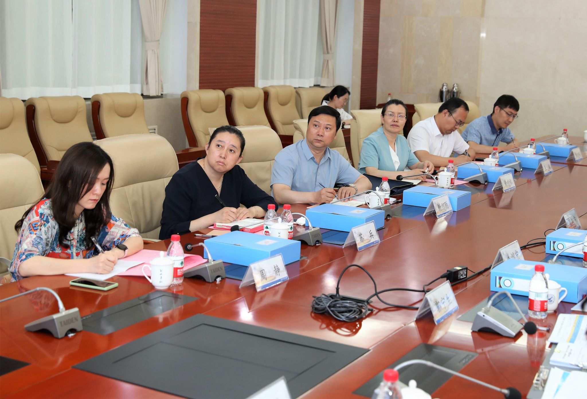 微信图片_20230628175000_副本.jpg